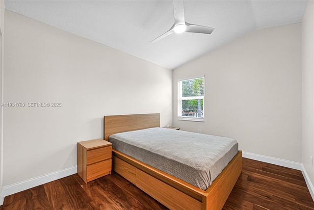 1420 Weeping Willow Way, Hollywood, FL 33019