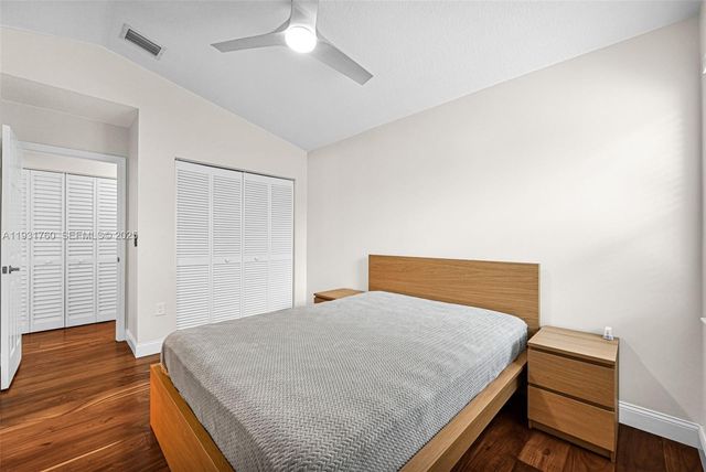 1420 Weeping Willow Way, Hollywood, FL 33019