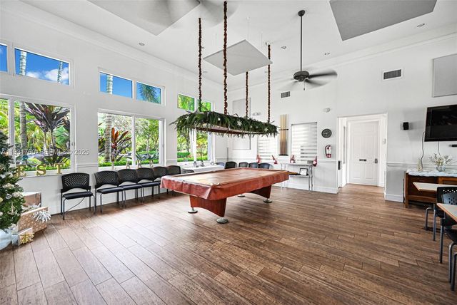 1420 Weeping Willow Way, Hollywood, FL 33019