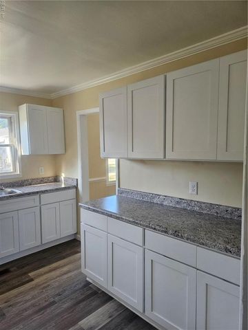 845 Bershire TER, Hampton, VA 23666