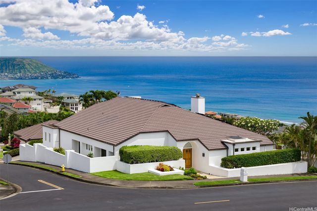 2039 Laukahi Street, Honolulu, HI 96821