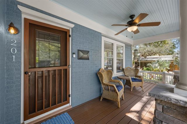 201 W THOMAS STREET, Tampa, FL 33604