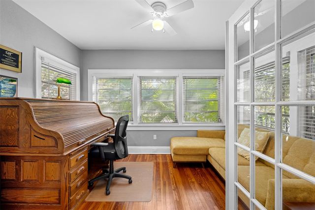 201 W THOMAS STREET, Tampa, FL 33604