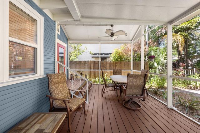 201 W THOMAS STREET, Tampa, FL 33604