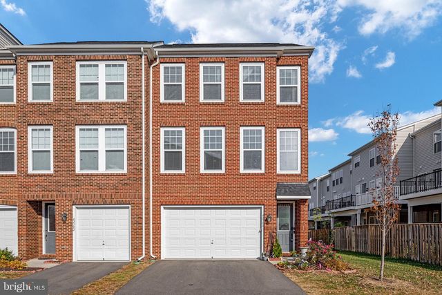 42304 LANCASTER WOODS SQ, Chantilly, VA 20152
