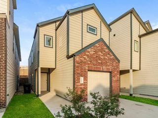 15204 Estrella East, Houston, TX 77073