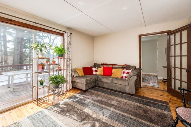 36 Highland Avenue, Derry, NH 03038