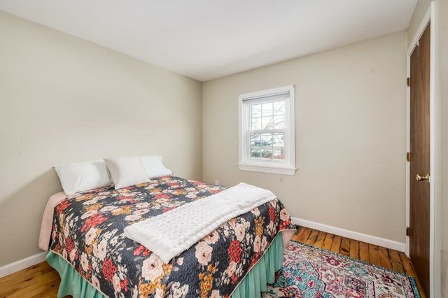 36 Highland Avenue, Derry, NH 03038