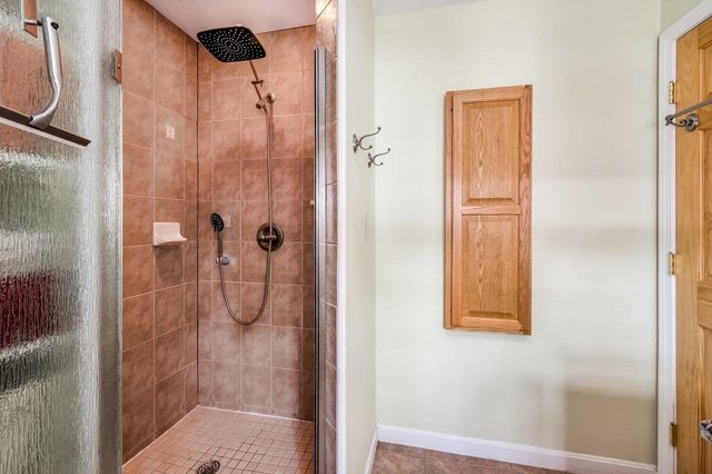 36 Highland Avenue, Derry, NH 03038