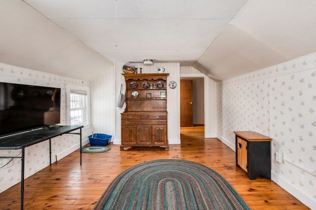 36 Highland Avenue, Derry, NH 03038