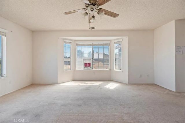 16924 Crestview, Victorville, CA 92395