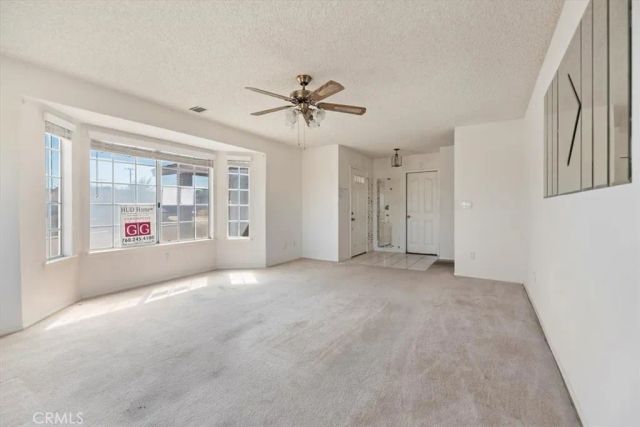 16924 Crestview, Victorville, CA 92395