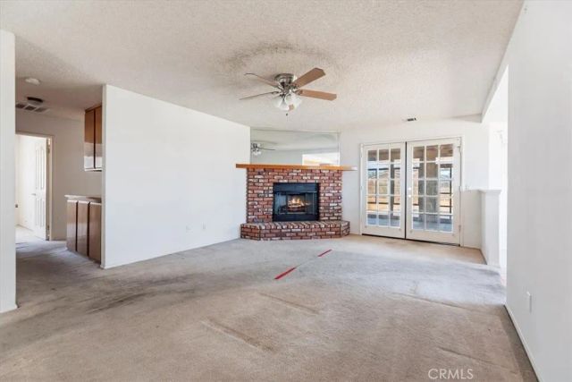 16924 Crestview, Victorville, CA 92395