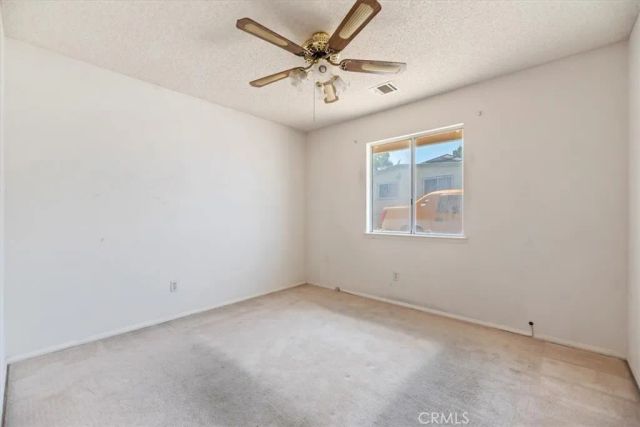 16924 Crestview, Victorville, CA 92395