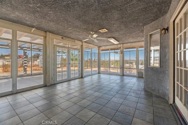 16924 Crestview, Victorville, CA 92395