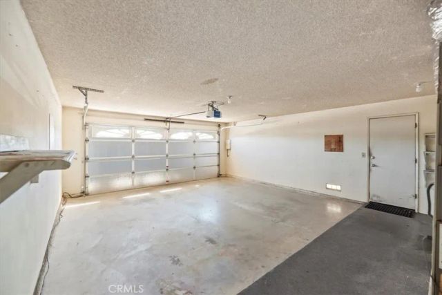 16924 Crestview, Victorville, CA 92395