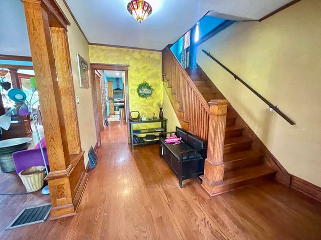 7916 S Constance Avenue, Chicago, IL 60617