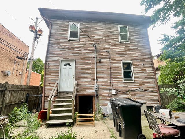 7916 S Constance Avenue, Chicago, IL 60617