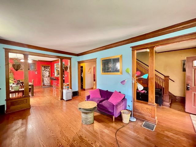 7916 S Constance Avenue, Chicago, IL 60617