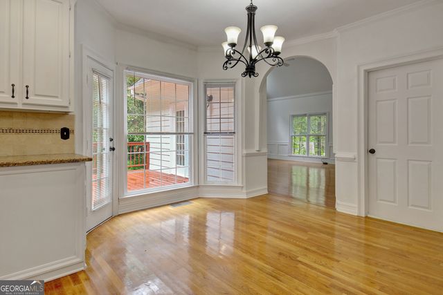 125 Oak Knoll, Fayetteville, GA 30214