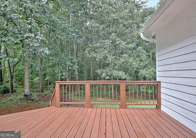 125 Oak Knoll, Fayetteville, GA 30214