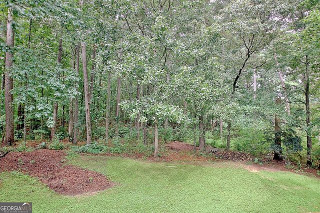 125 Oak Knoll, Fayetteville, GA 30214