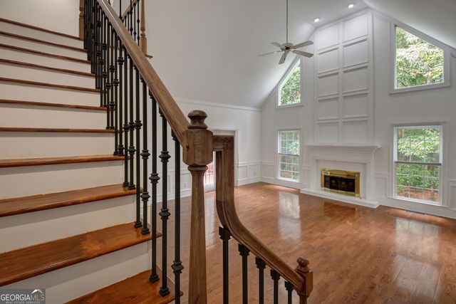 125 Oak Knoll, Fayetteville, GA 30214