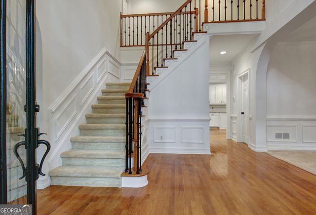 125 Oak Knoll, Fayetteville, GA 30214