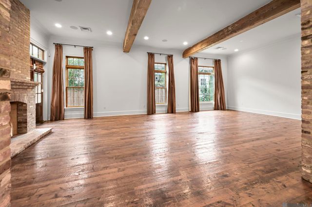 4936 Mimosa St, Baton Rouge, LA 70808