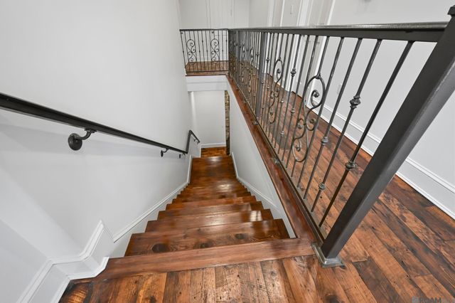 4936 Mimosa St, Baton Rouge, LA 70808