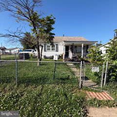 16 CHANDELLE RD, Baltimore, MD 21220