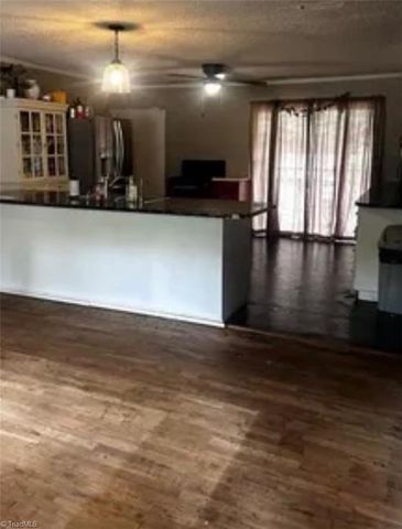 157 Carolina Drive, Reidsville, NC 27320