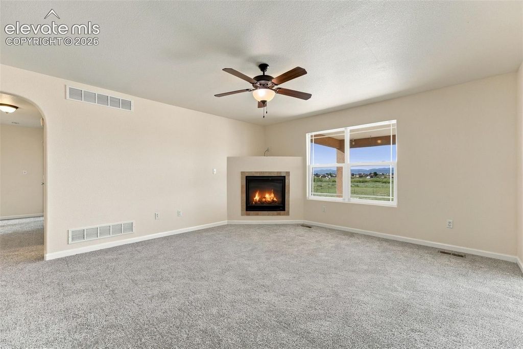 1385 N Challenger Drive, Pueblo West, CO 81007 — photo 4