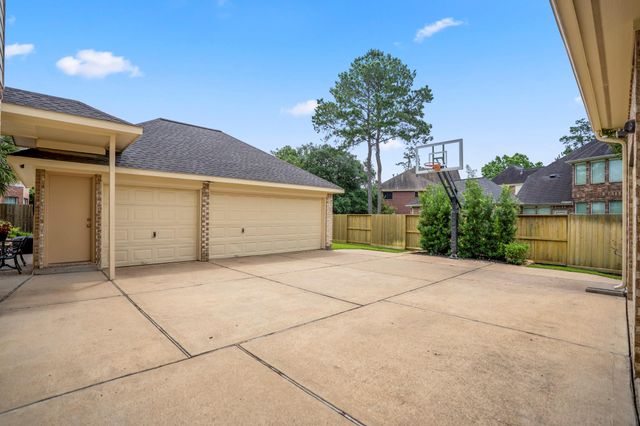 1438 Hatchmere Place, Spring, TX 77379