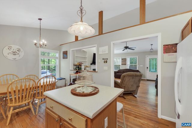 4 STIGGER RD, Palmyra, VA 22963