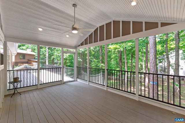 4 STIGGER RD, Palmyra, VA 22963