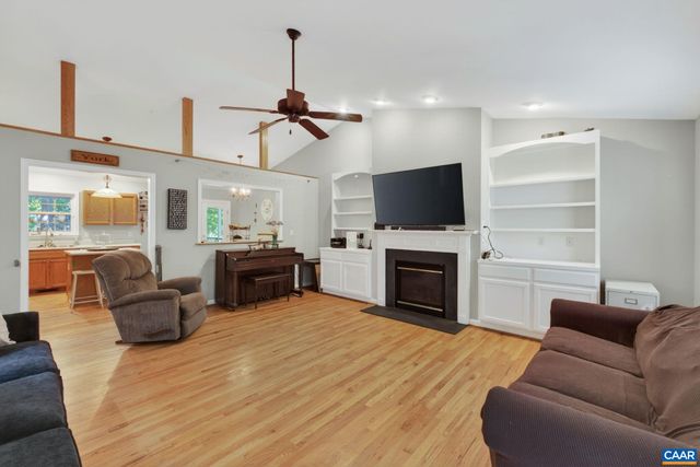 4 STIGGER RD, Palmyra, VA 22963
