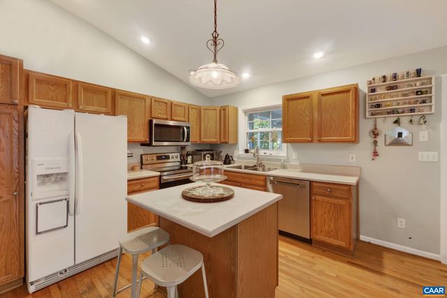 4 STIGGER RD, Palmyra, VA 22963