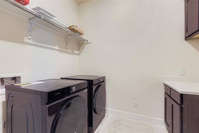 320 Autumn Oak WAY, Georgetown, TX 78628