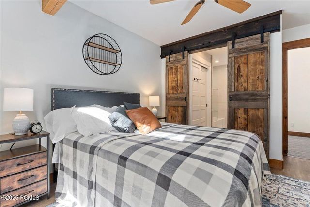 568 Deer Valley Drive 8b, Park City, UT 84060