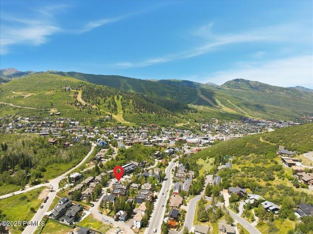 568 Deer Valley Drive 8b, Park City, UT 84060