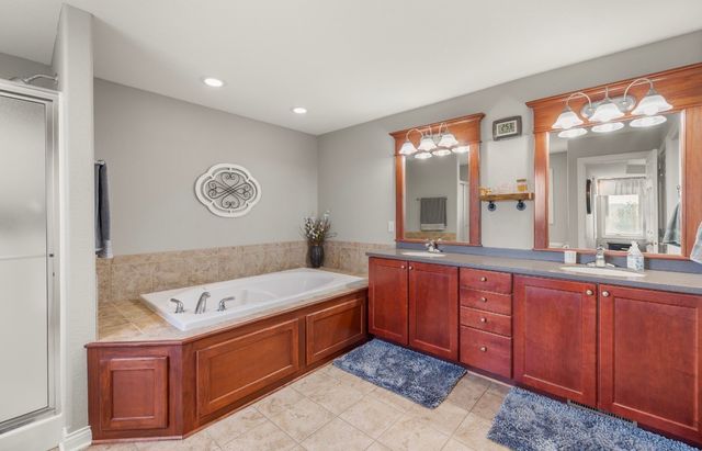1328 91st Street, West Des Moines, IA 50266