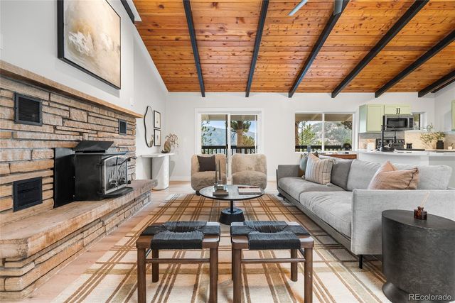 96 Moose Road, Lyons, CO 80540