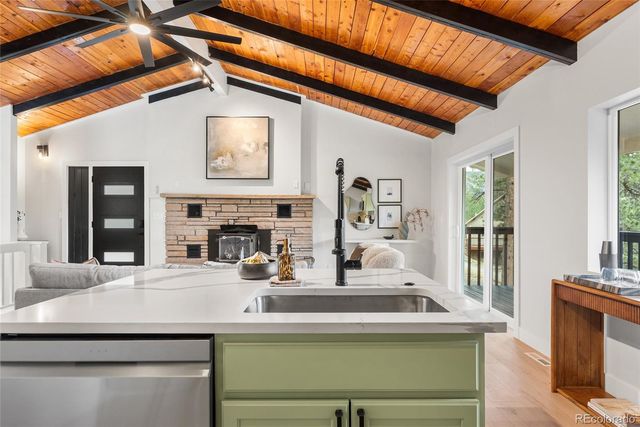 96 Moose Road, Lyons, CO 80540