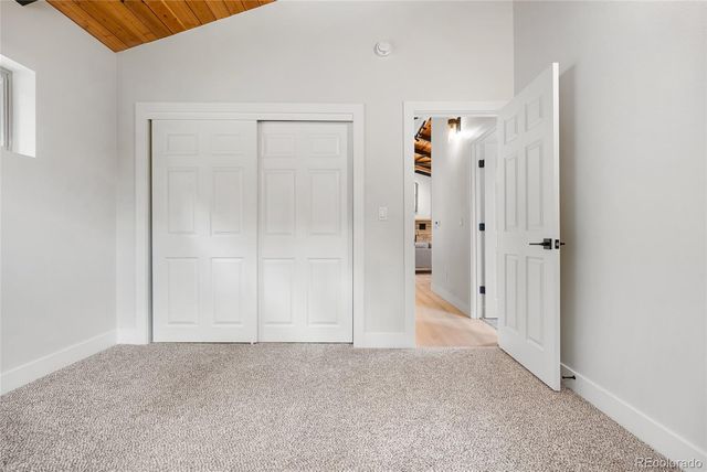 96 Moose Road, Lyons, CO 80540