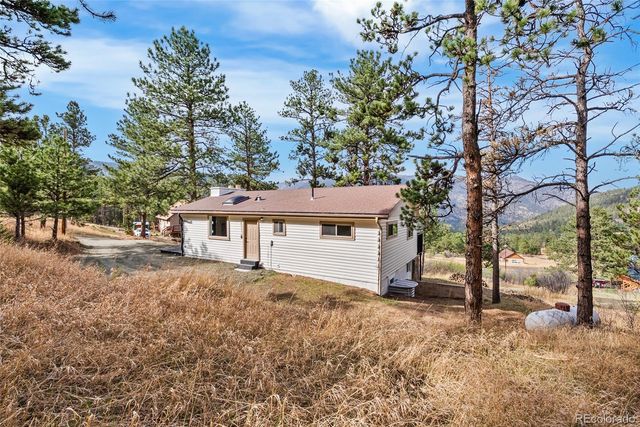 96 Moose Road, Lyons, CO 80540