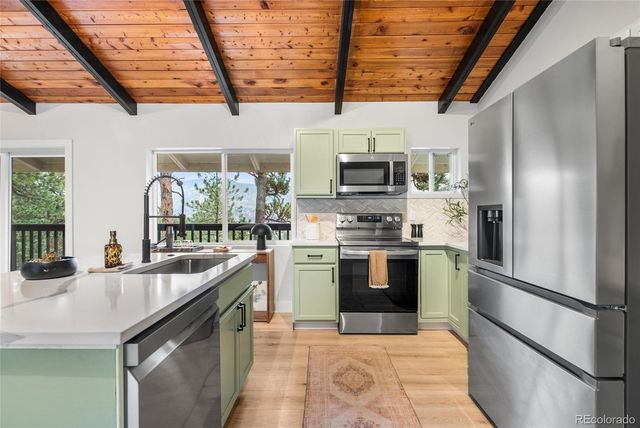 96 Moose Road, Lyons, CO 80540