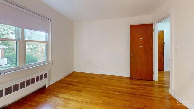 113-115 Withington Rd 113, Newton, MA 02460