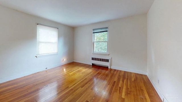 113-115 Withington Rd 113, Newton, MA 02460