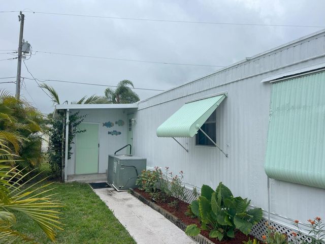 11000 SE Federal Highway 20, Hobe Sound, FL 33455